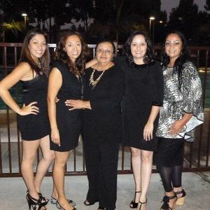 Meet your Posher, Crystal